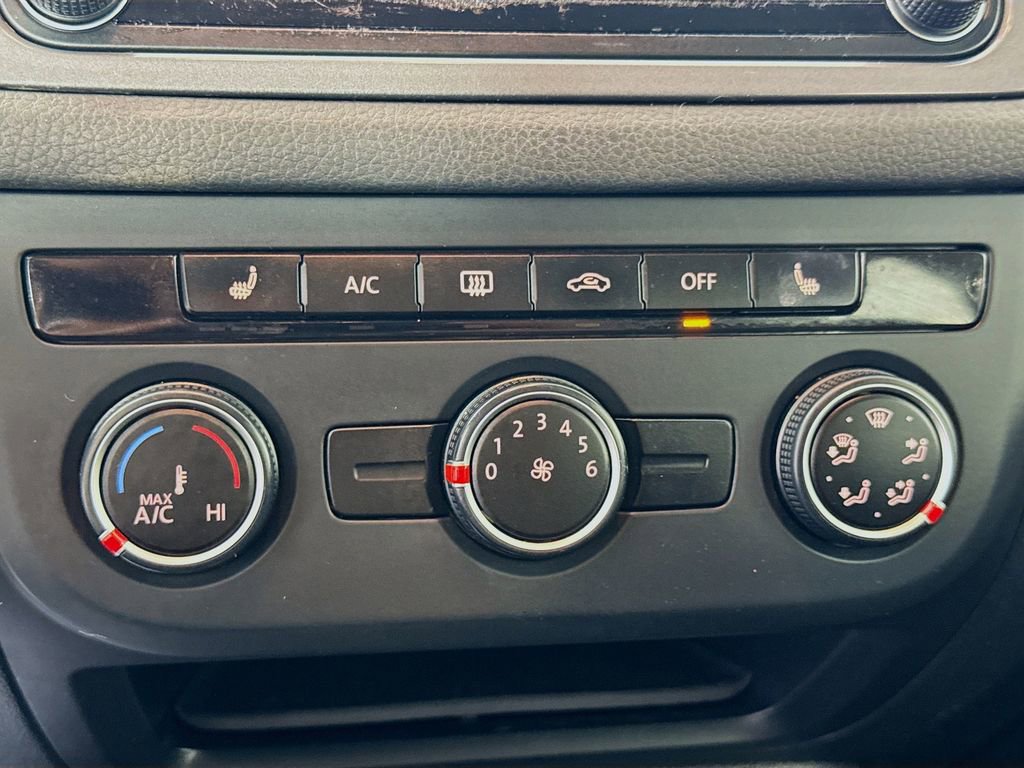 Used 2017 Volkswagen Tiguan S FWD image 18