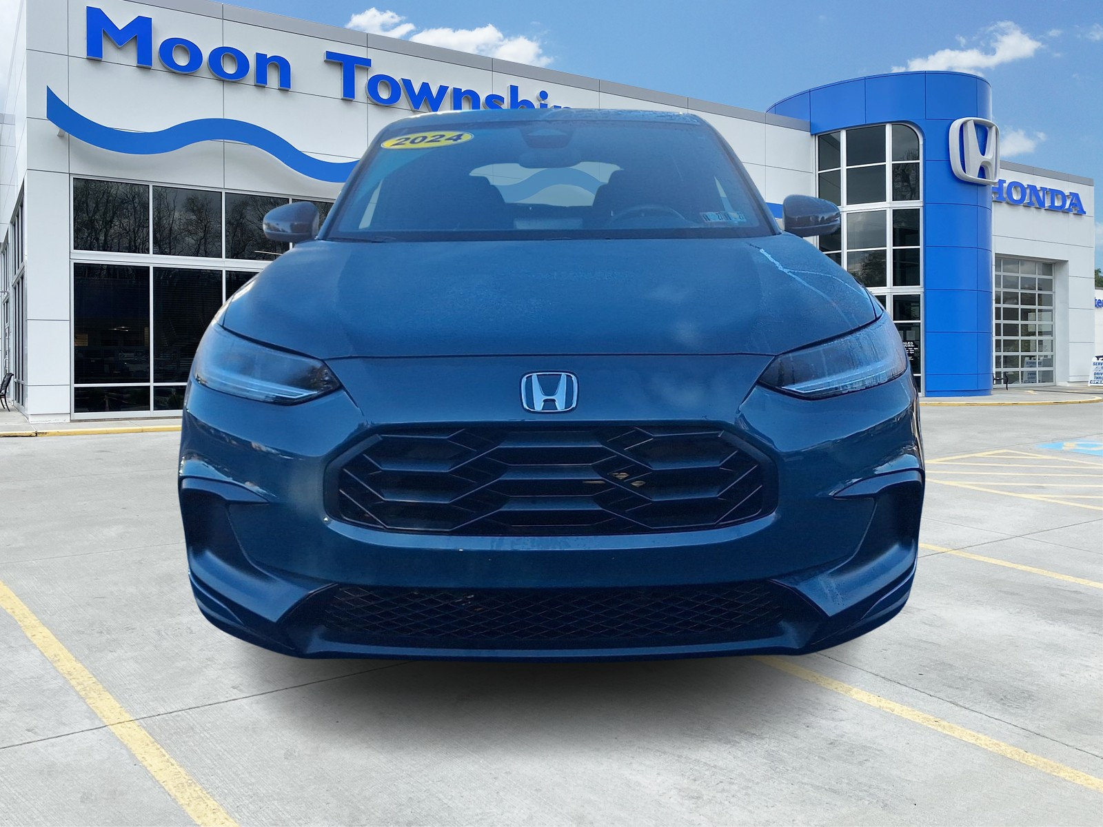 Used 2024 Honda HR-V Sport image 2