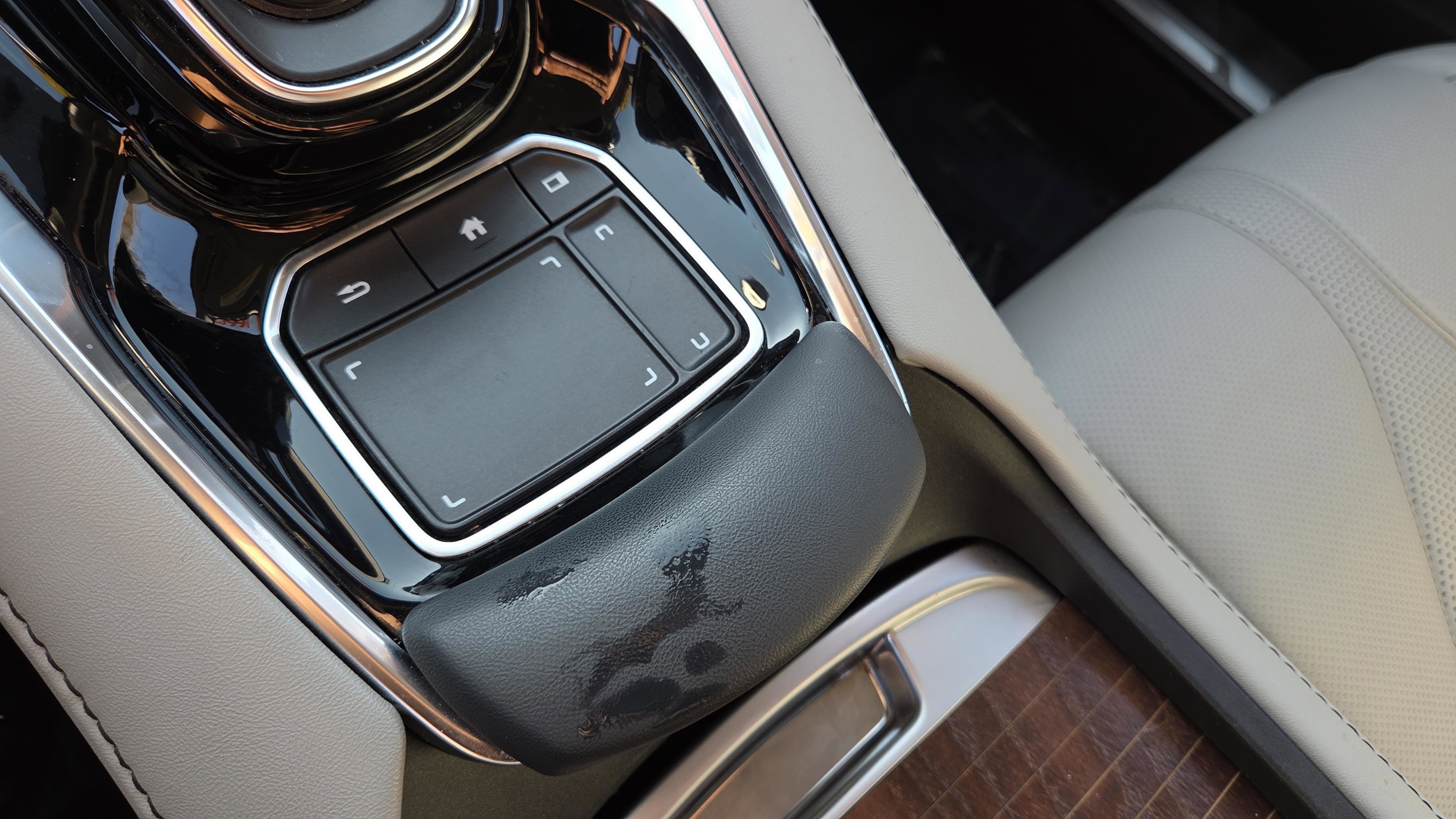 Used 2019 Acura RDX w/Advance Pkg image 37