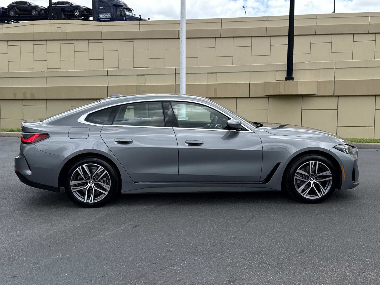 Used 2025 BMW 430i RWD image 2