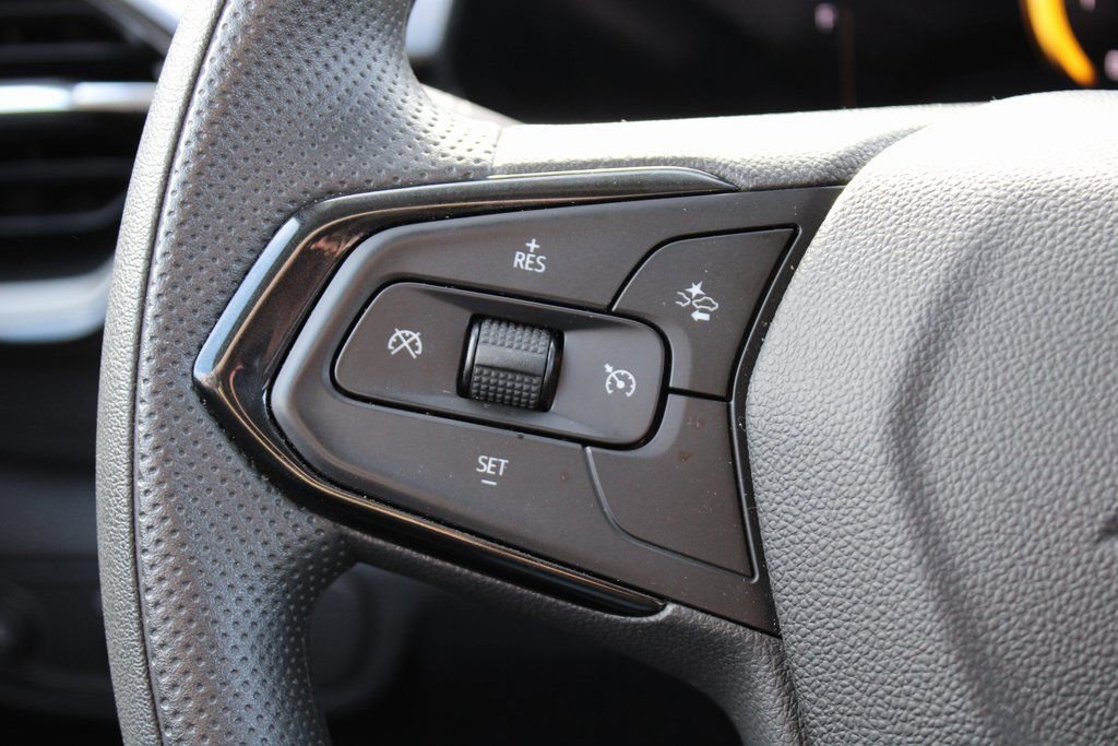 Used 2025 Chevrolet TrailBlazer LT image 30