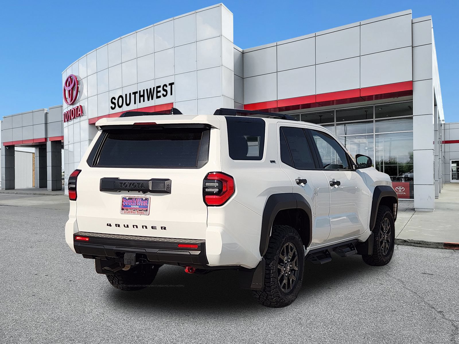 New 2026 Toyota 4Runner SR5 AWD/4WD image 5