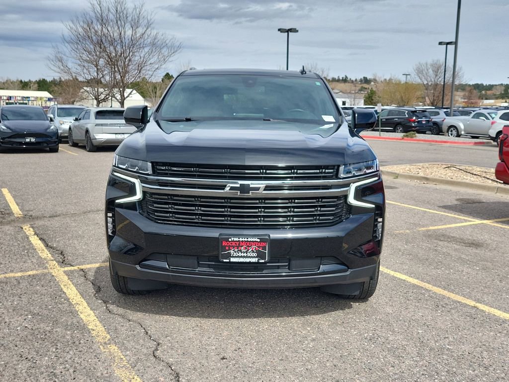 Used 2021 Chevrolet Suburban RST w/ Rear Media and Nav Package image 9
