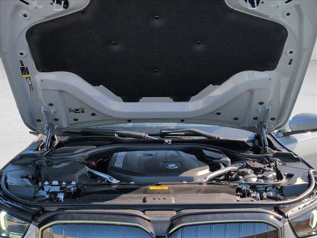 New 2026 BMW 550e xDrive w/ Executive Package image 17