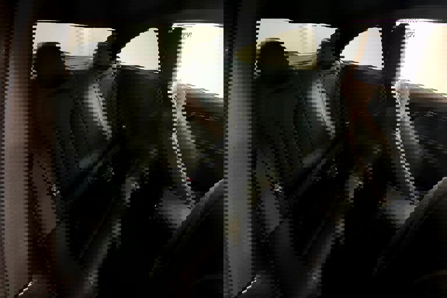 Used 2018 BMW M4 Coupe w/ Competition Package image 19