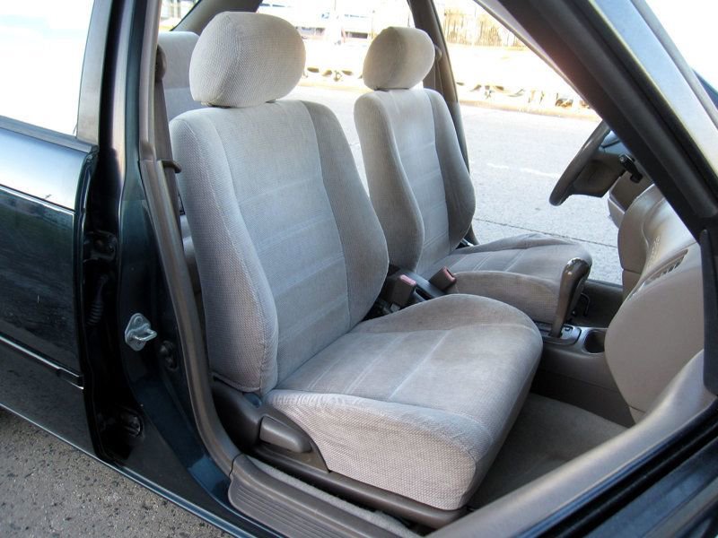 Used 1997 Toyota Corolla DX image 23