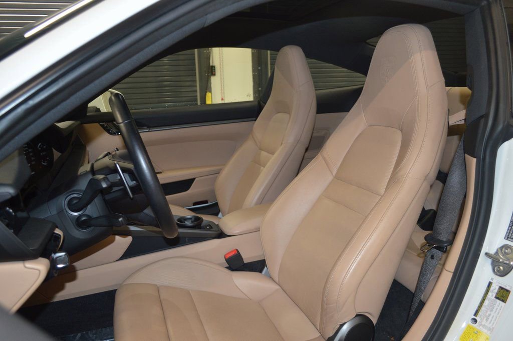 Certified 2020 Porsche 911 Carrera S image 5