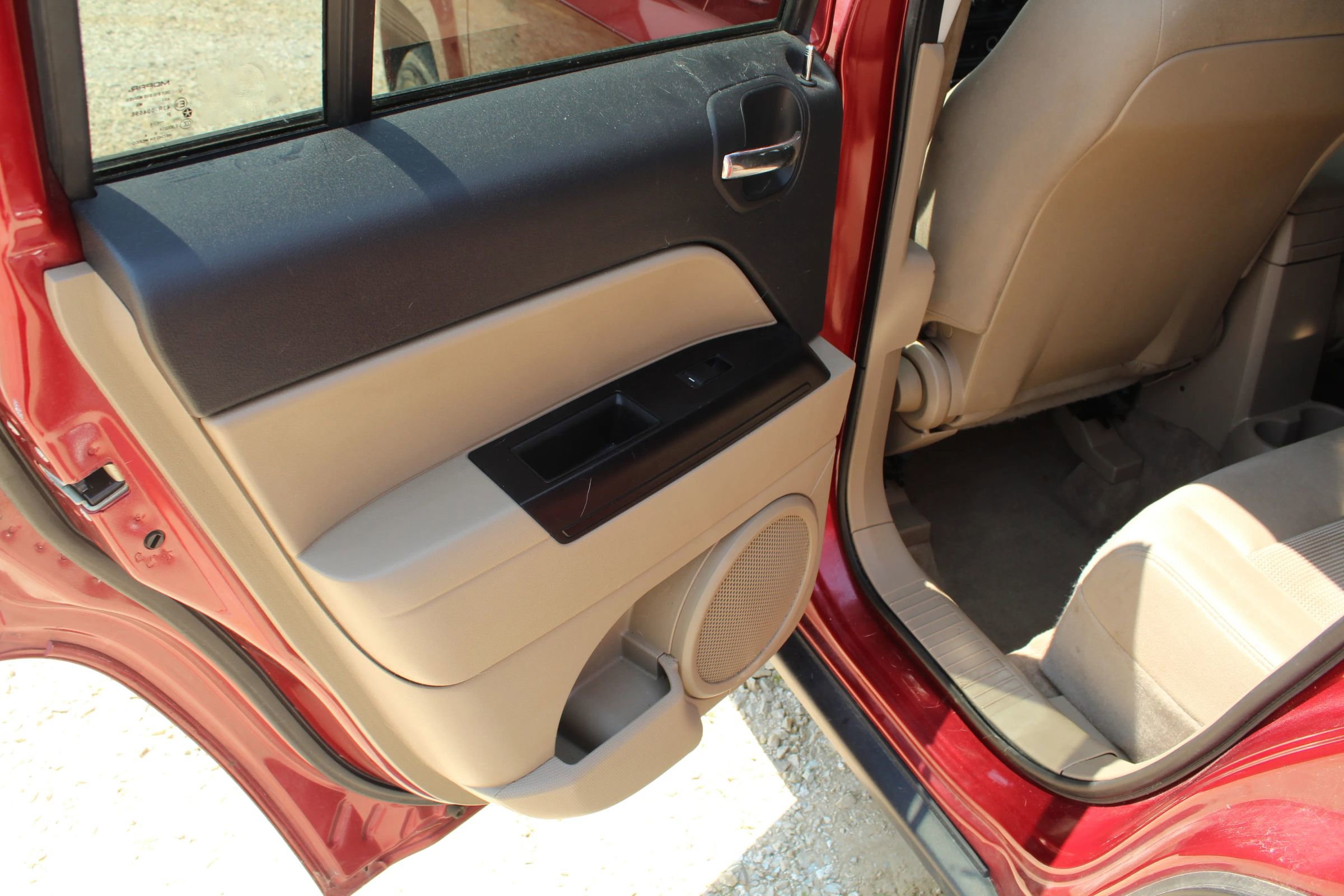 Used 2016 Jeep Patriot Latitude image 16