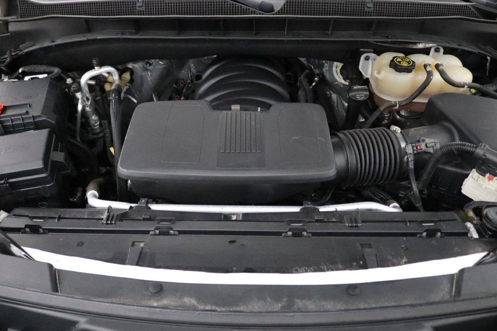 Certified 2022 Chevrolet Suburban High Country AWD/4WD image 45