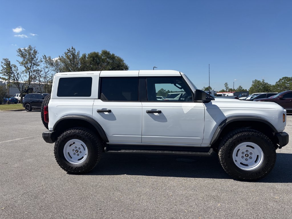 Used 2026 Ford Bronco Heritage Edition AWD/4WD image 8