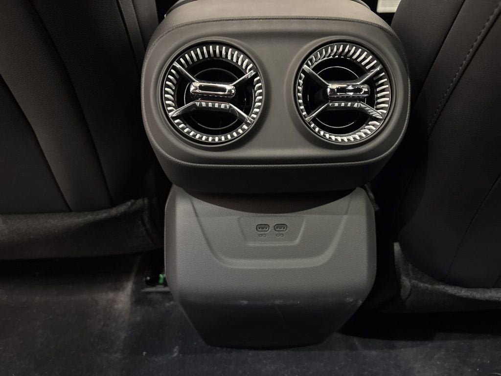 New 2026 Chevrolet Blazer EV LT AWD/4WD image 30