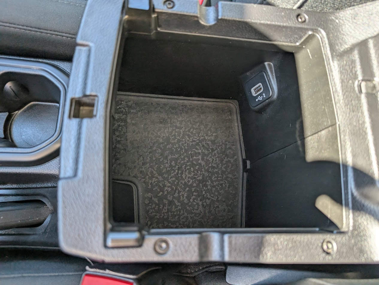 Used 2018 Jeep Wrangler Unlimited Sport S image 30