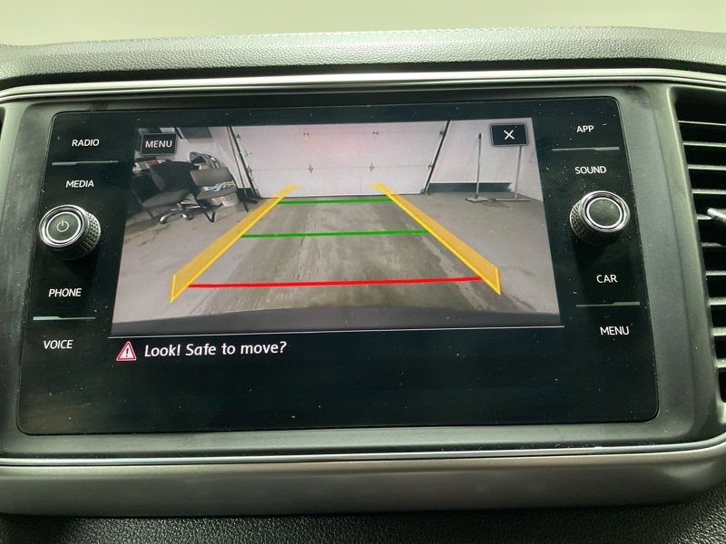 Used 2018 Volkswagen Atlas SE image 31