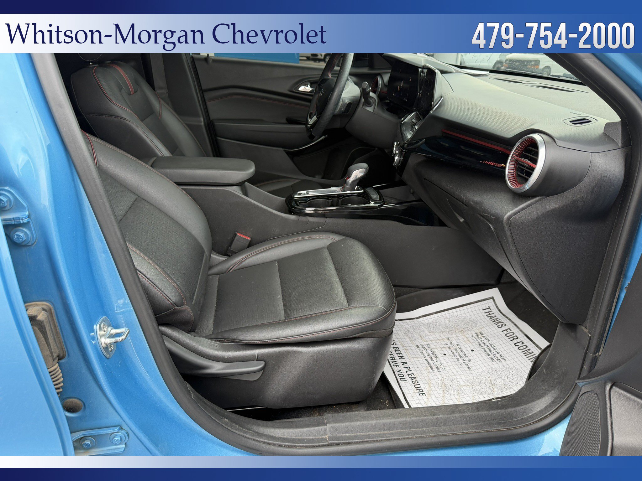 Used 2025 Chevrolet Trax RS w/ Sunroof Package FWD image 19