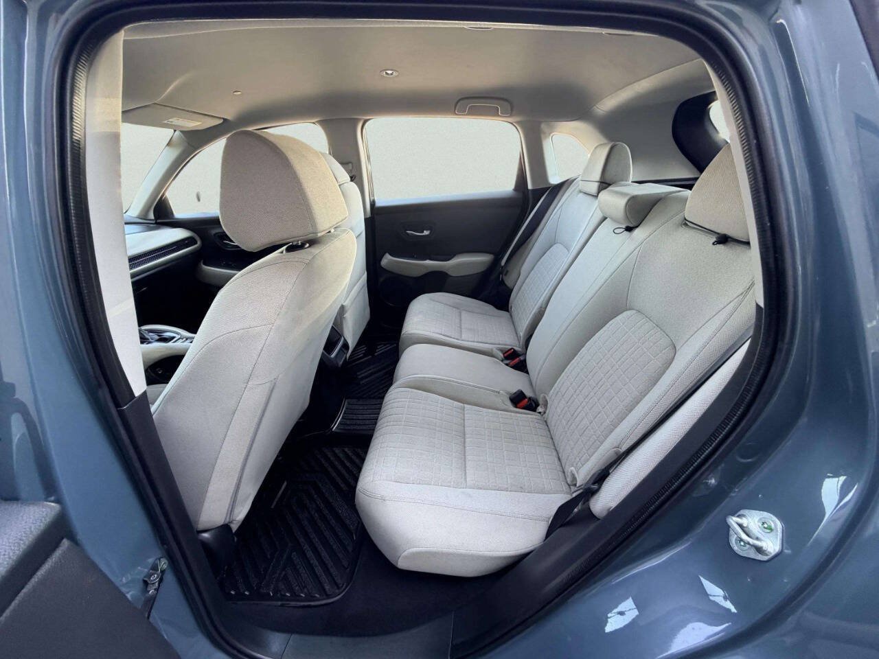 Used 2024 Honda HR-V LX image 22