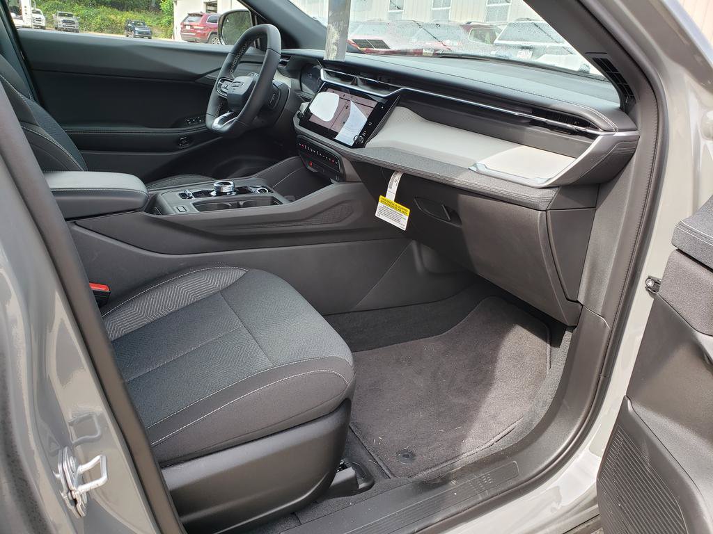 New 2026 Jeep Cherokee Laredo AWD/4WD image 16