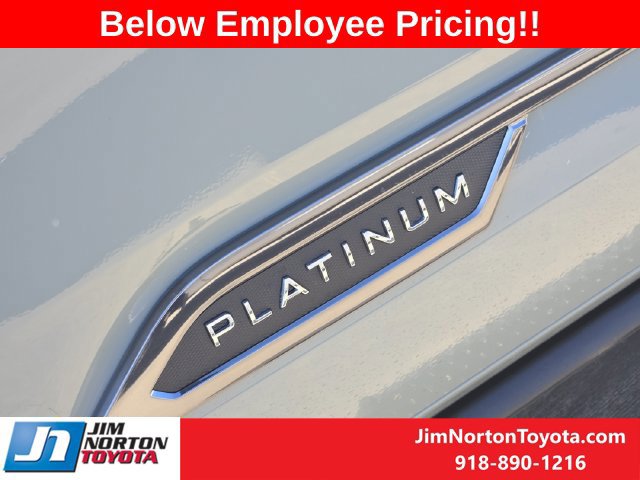 New 2026 Toyota Tundra Platinum w/ TRD Off-Road Package AWD/4WD image 9
