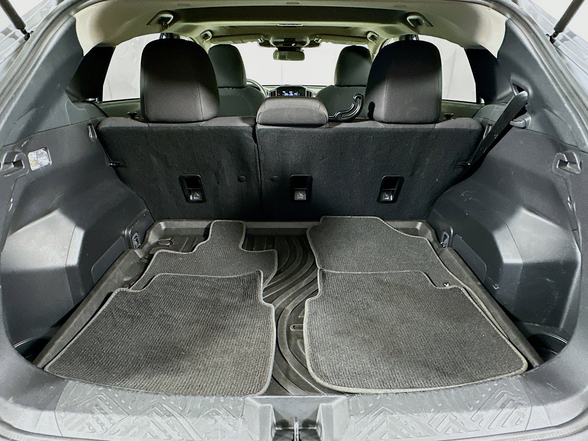 Used 2025 Subaru Crosstrek 2.0i Premium AWD/4WD image 27