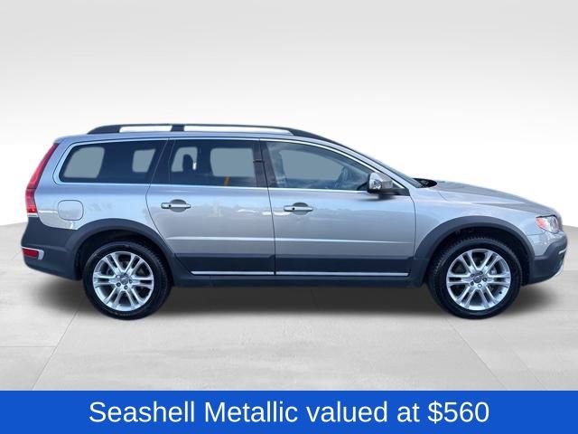 Used 2016 Volvo XC70 T5 Premier w/ Proximity Package image 9