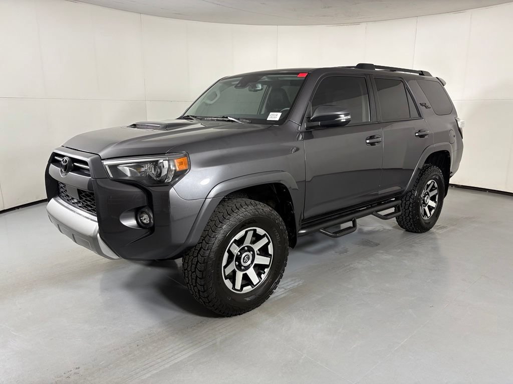 Used 2021 Toyota 4Runner TRD Off-Road Premium w/ Moonroof Package AWD/4WD image 4