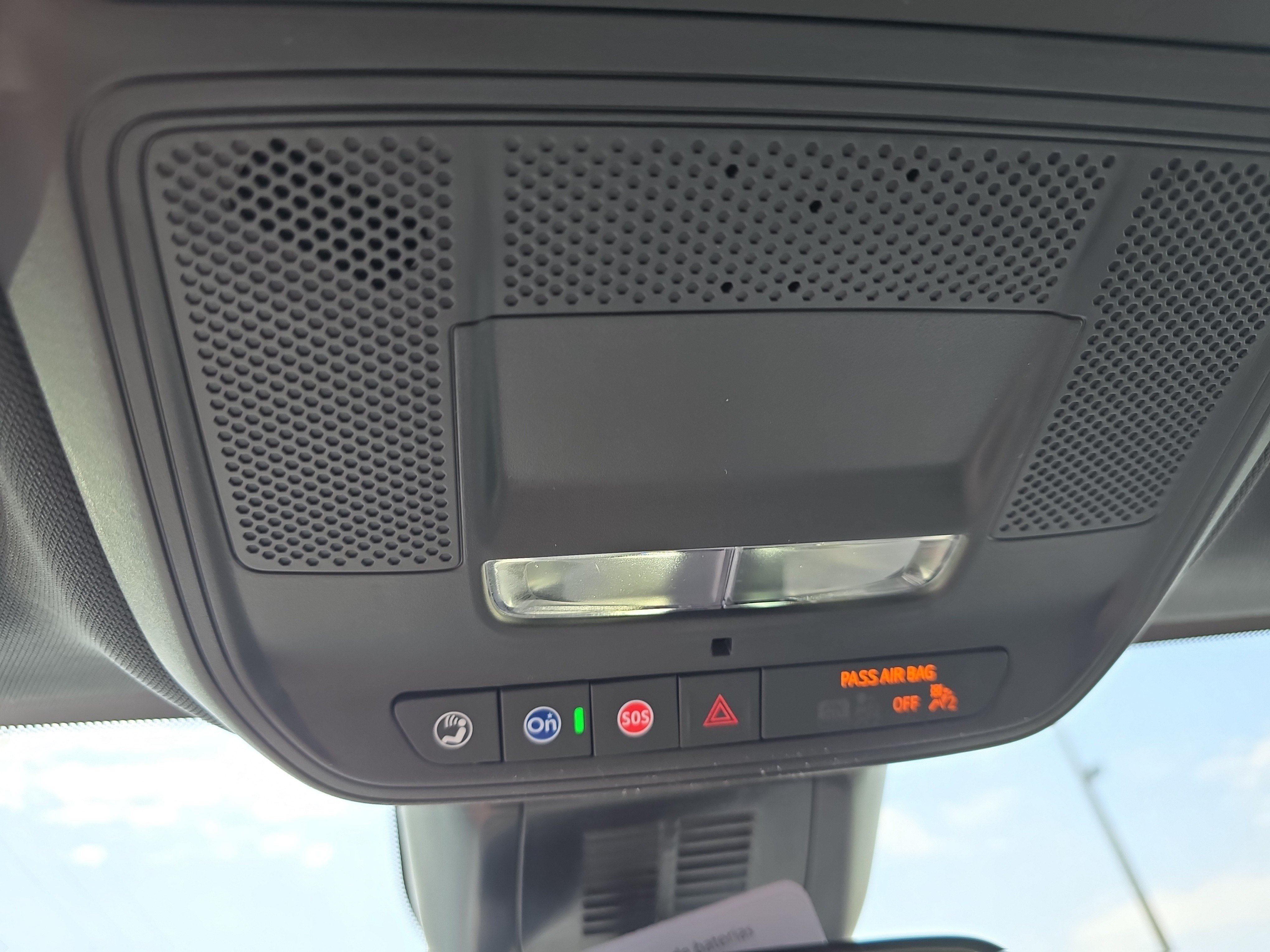 New 2027 GMC Terrain Elevation w/ LPO, Floor Liner Package FWD image 32