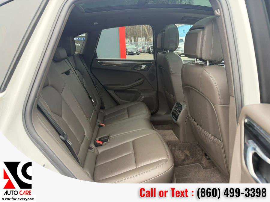 Used 2016 Porsche Macan S AWD/4WD image 9