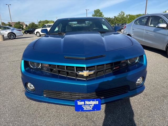 Used 2010 Chevrolet Camaro SS w/ RS Package RWD image 2