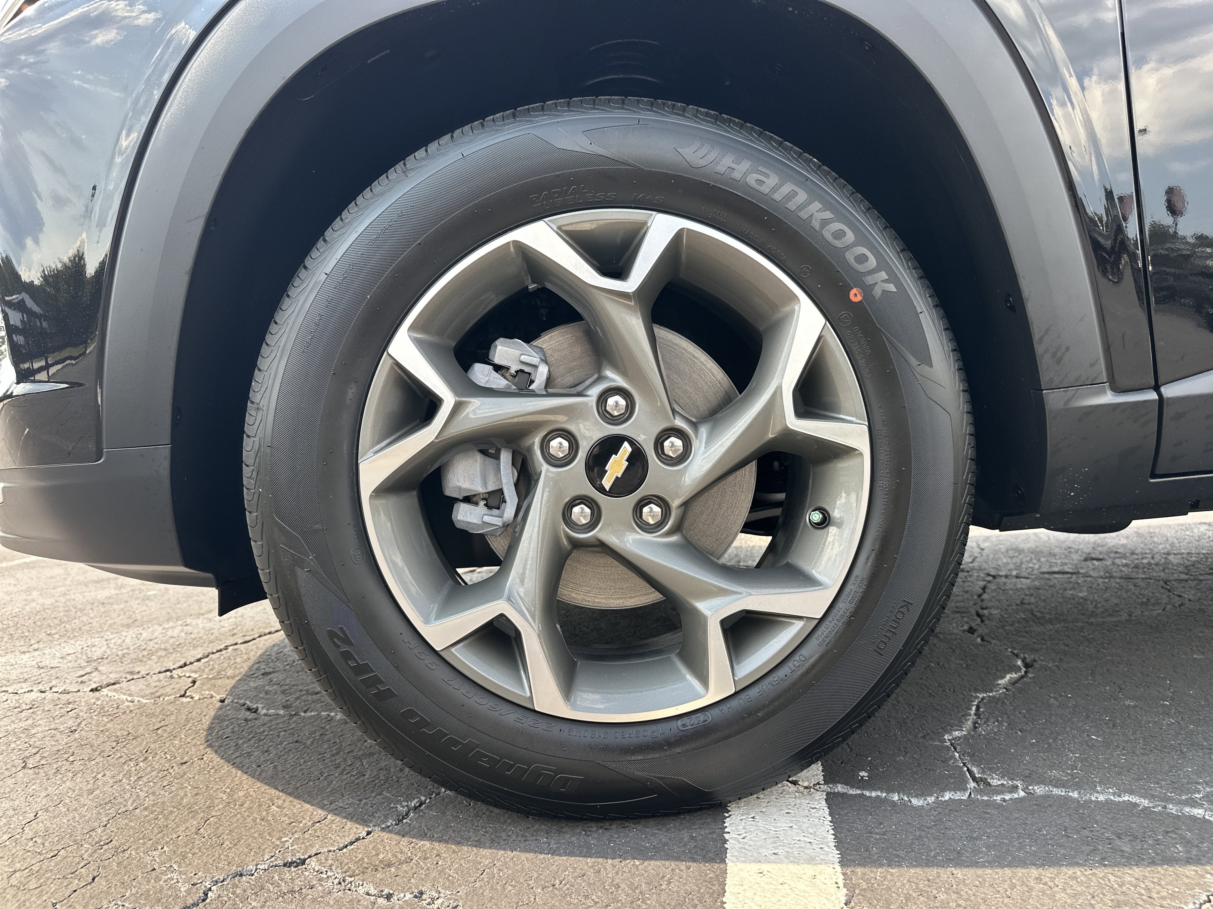 New 2026 Chevrolet Trax LT w/ Driver Confidence Package FWD image 13