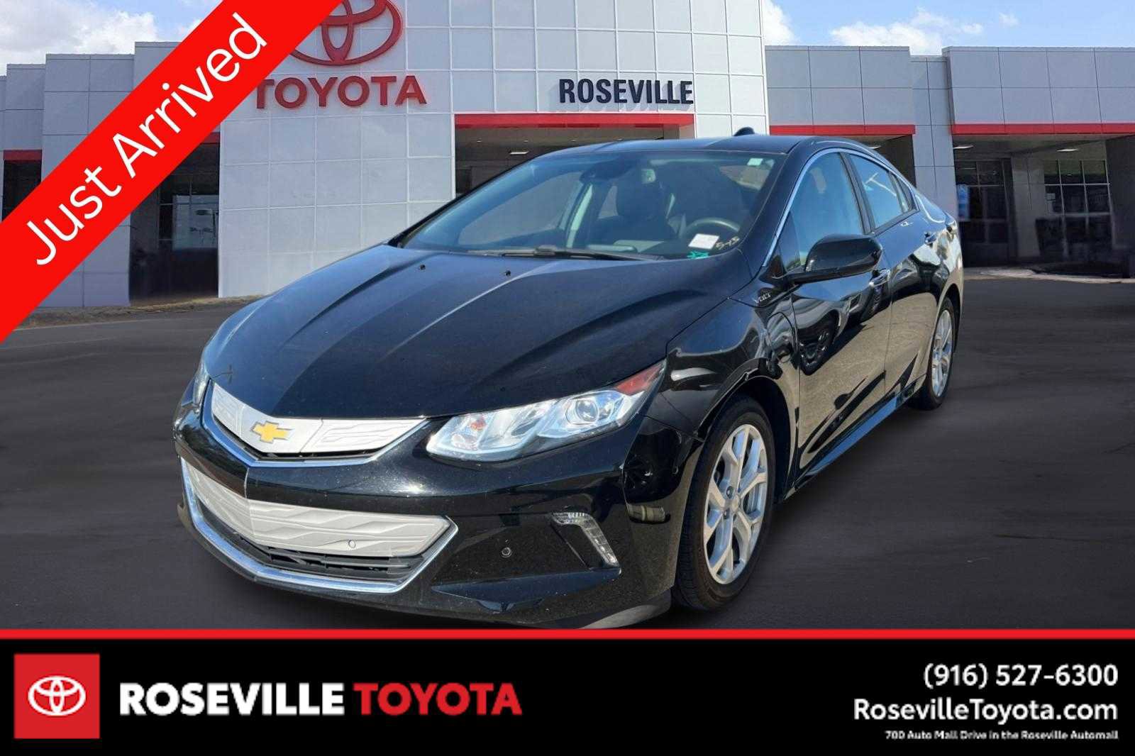 Used 2017 Chevrolet Volt Premier w/ Driver Confidence II Package FWD video 1