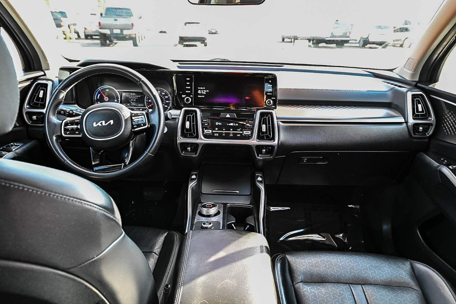 Used 2023 Kia Sorento EX w/ Panoramic Sunroof Package image 13