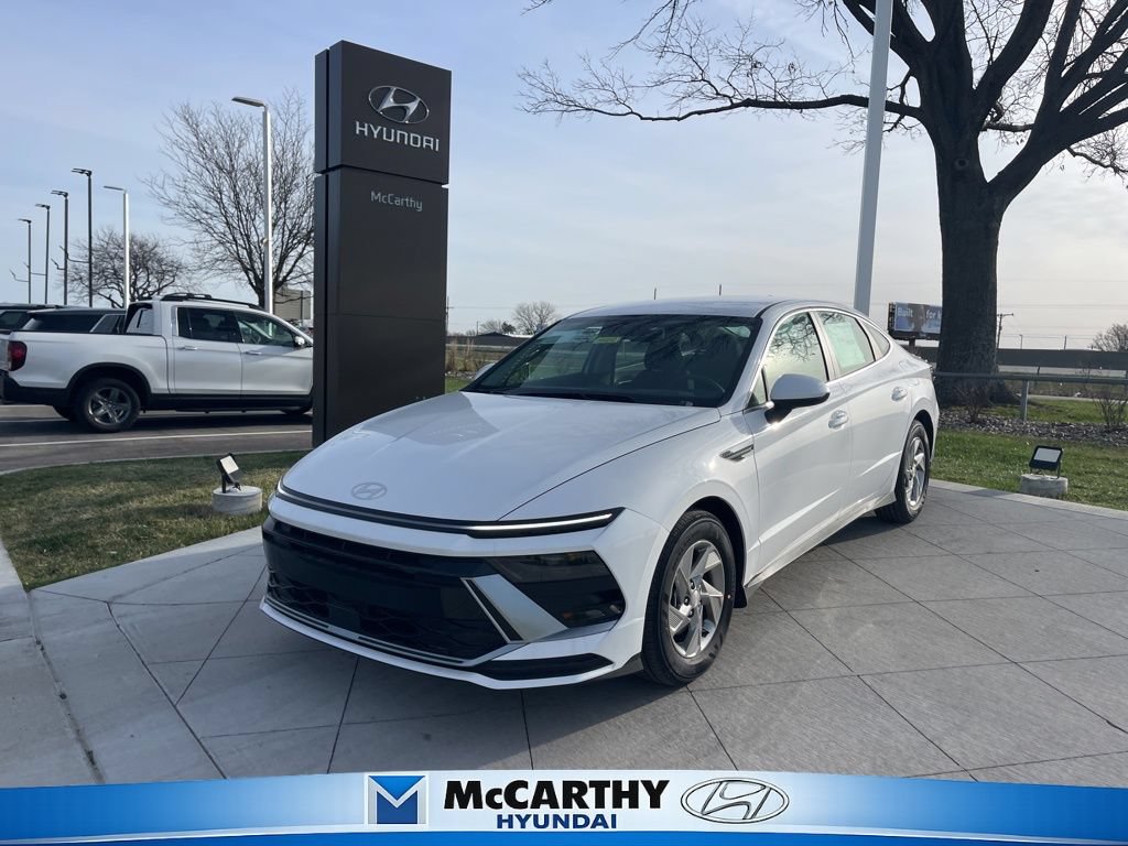New 2026 Hyundai Sonata SE FWD image 1