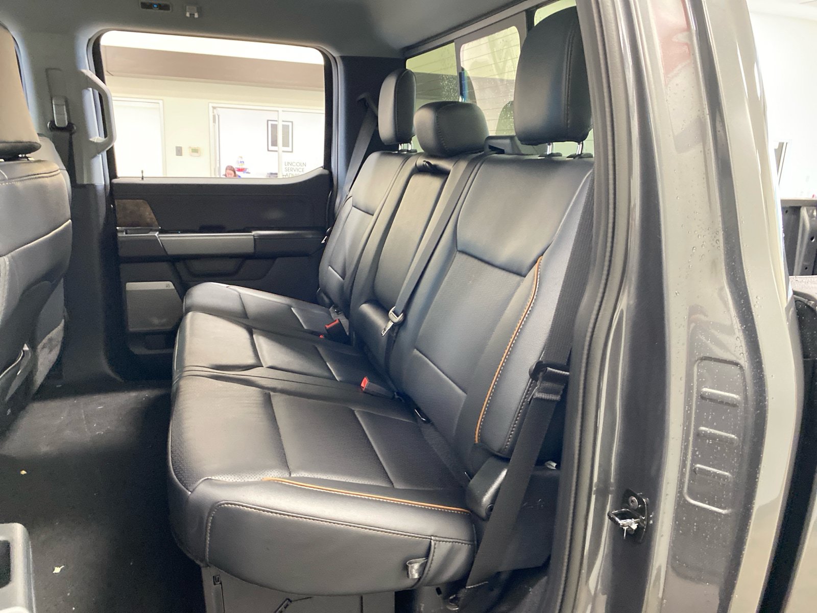 New 2026 Ford F250 4x4 Crew Cab Super Duty image 9