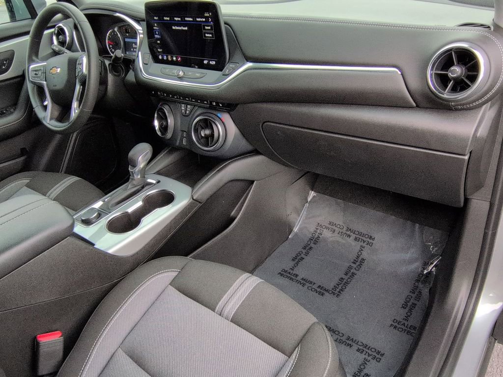 Used 2024 Chevrolet Blazer LT w/ Driver Confidence Package image 41