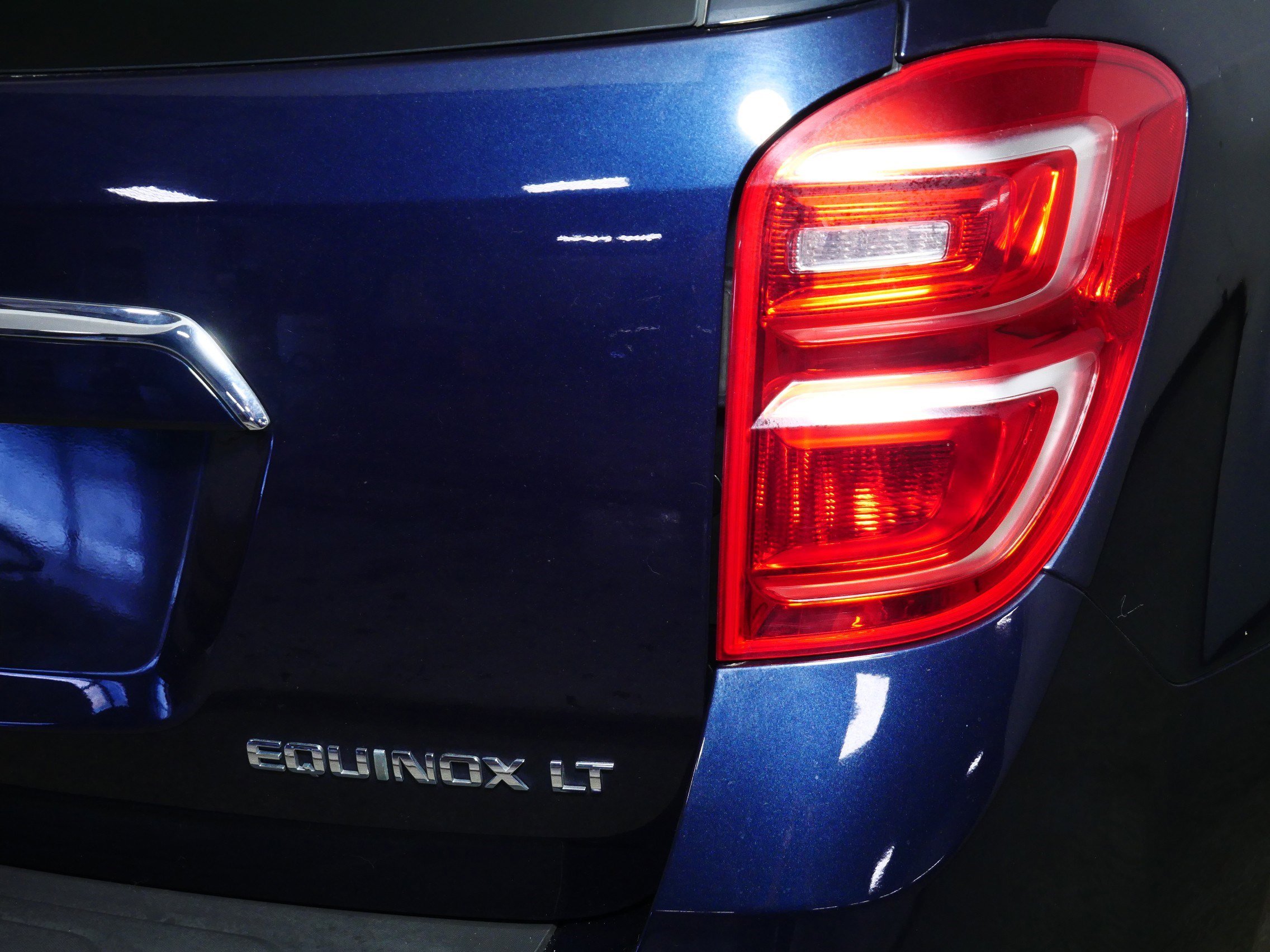 Used 2016 Chevrolet Equinox LT w/ Convenience Package image 17