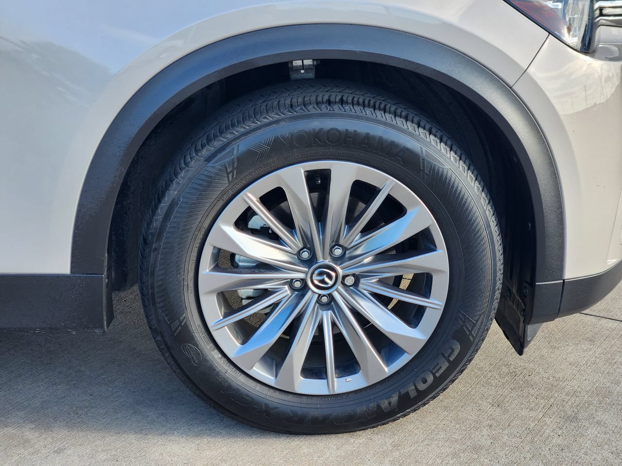 Used 2024 MAZDA CX-90 3.3 Turbo w/ Preferred Package AWD/4WD image 11