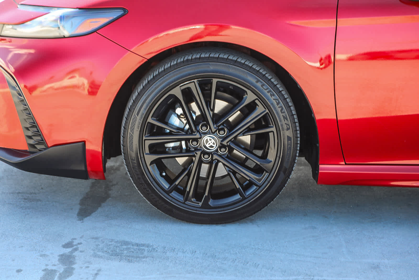 Certified 2025 Toyota Camry SE image 11