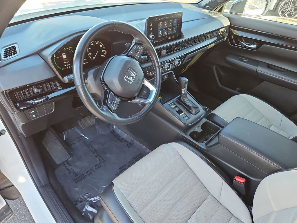 Used 2024 Honda CR-V Sport Touring image 9