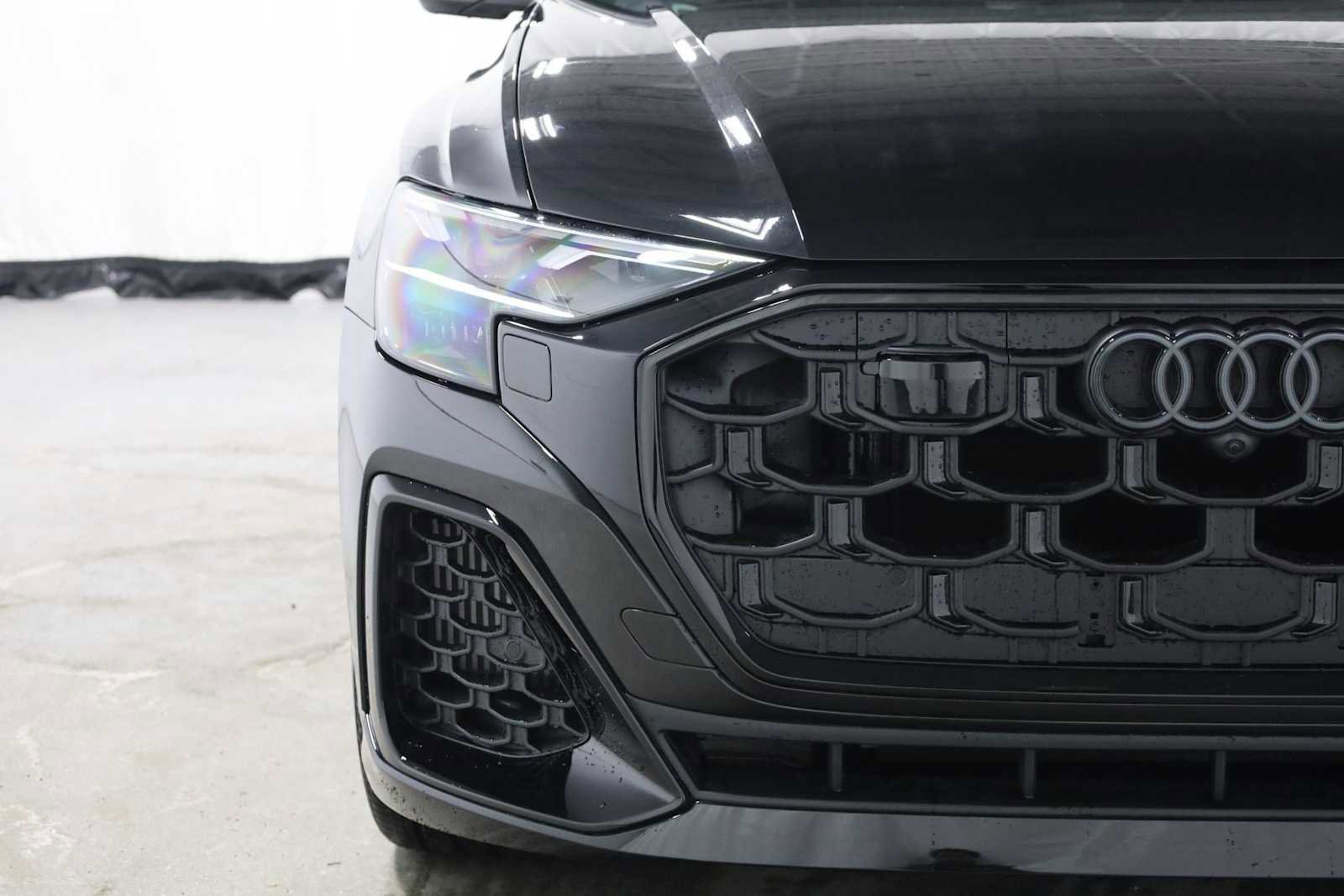 New 2026 Audi Q8 Premium Plus image 15