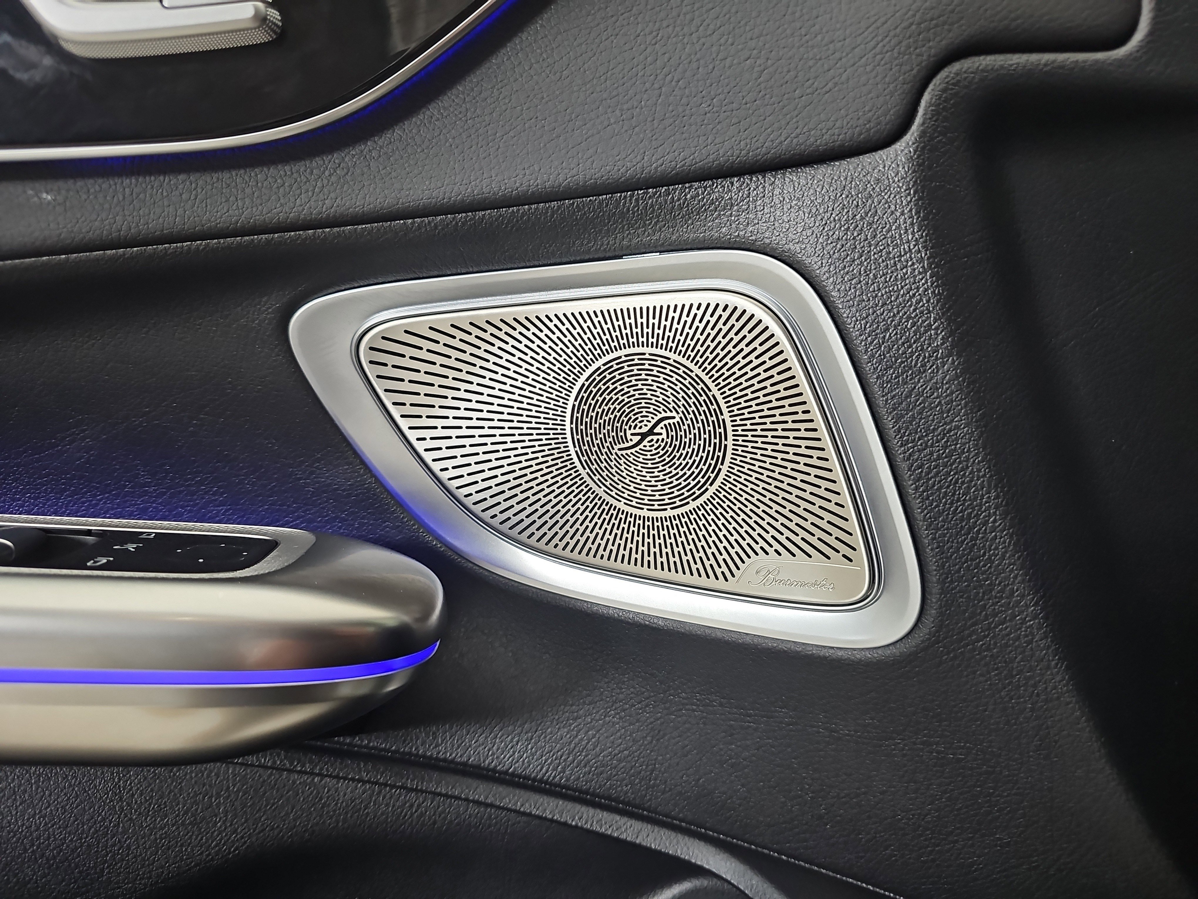 Certified 2024 Mercedes-Benz CLE 300 4MATIC Cabriolet w/ Night Package image 12