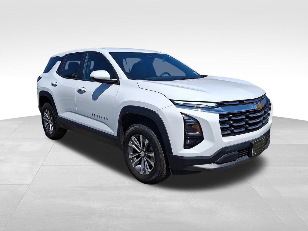 Used 2026 Chevrolet Equinox LT w/ Convenience Package II AWD/4WD image 1