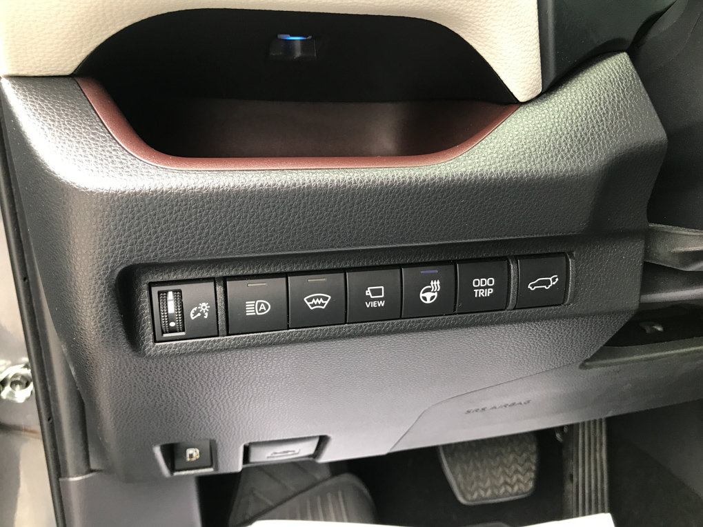 Certified 2024 Toyota RAV4 Limited w/ Advanced Technology Package AWD/4WD image 17