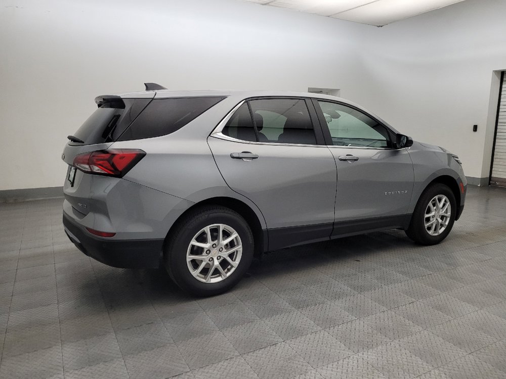 Used 2024 Chevrolet Equinox LT AWD/4WD image 10