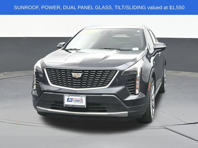 Used 2023 Cadillac XT4 Premium Luxury w/ Cold Weather Package FWD image 2