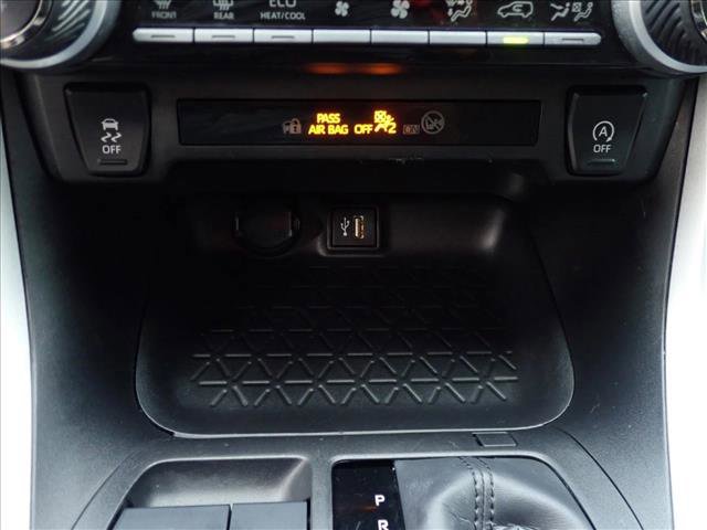 Used 2023 Toyota RAV4 XLE AWD/4WD image 19