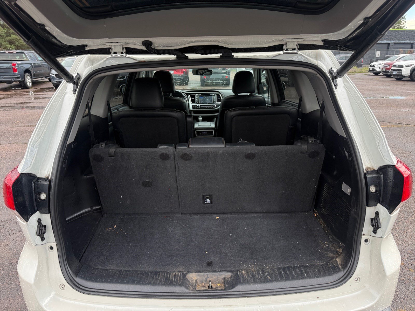Certified 2018 Toyota Highlander Limited AWD/4WD image 32