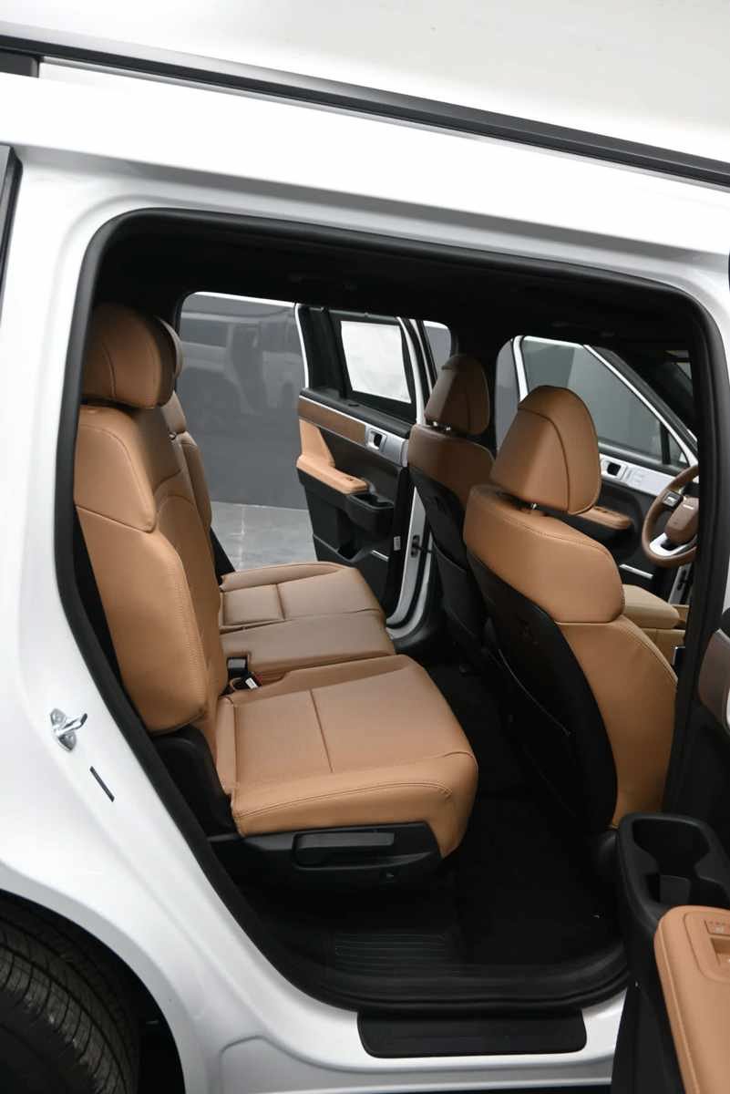 New 2027 Hyundai Santa Fe Limited AWD/4WD image 15