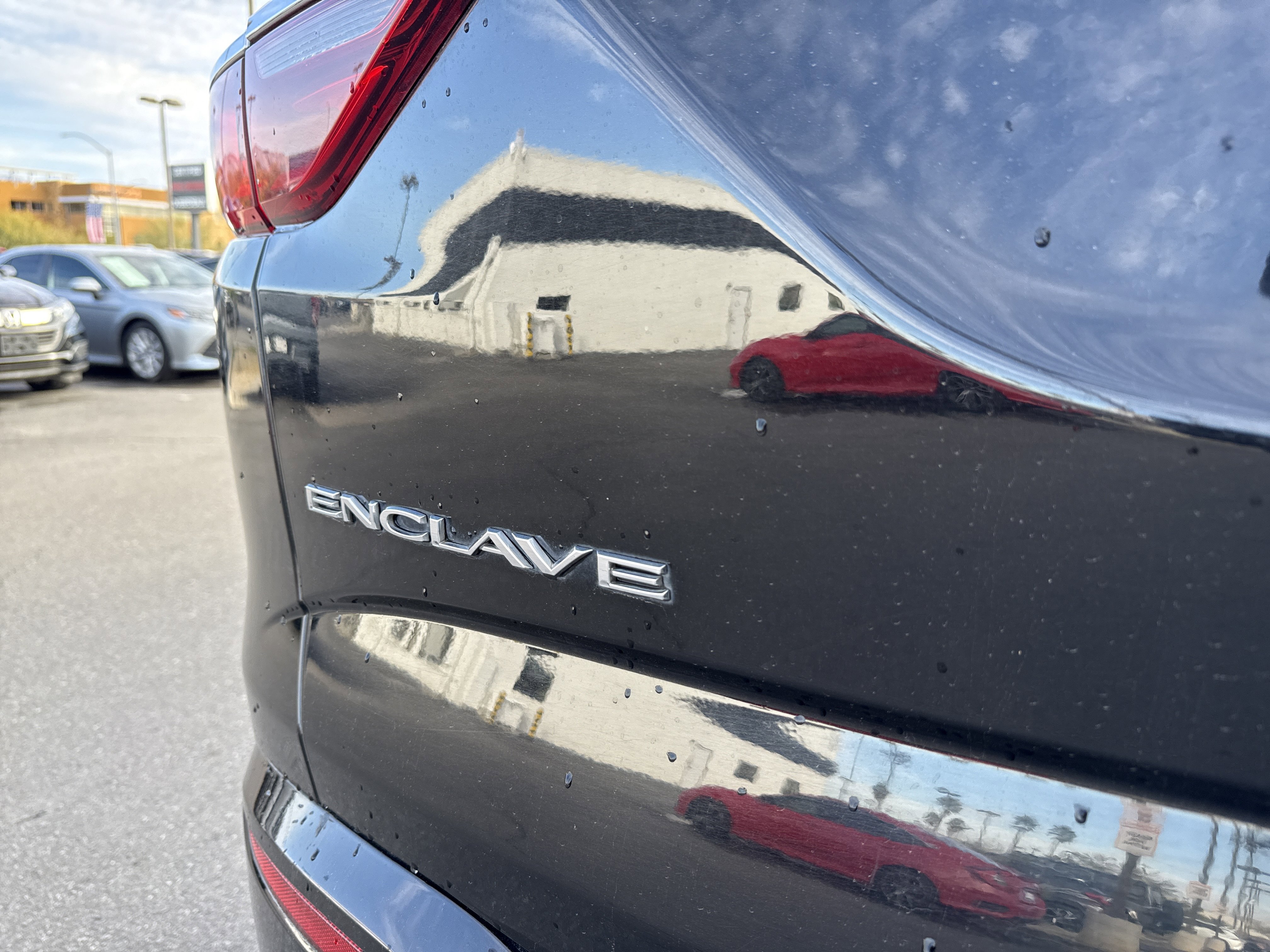 Used 2021 Buick Enclave Avenir w/ Avenir Technology Package image 9