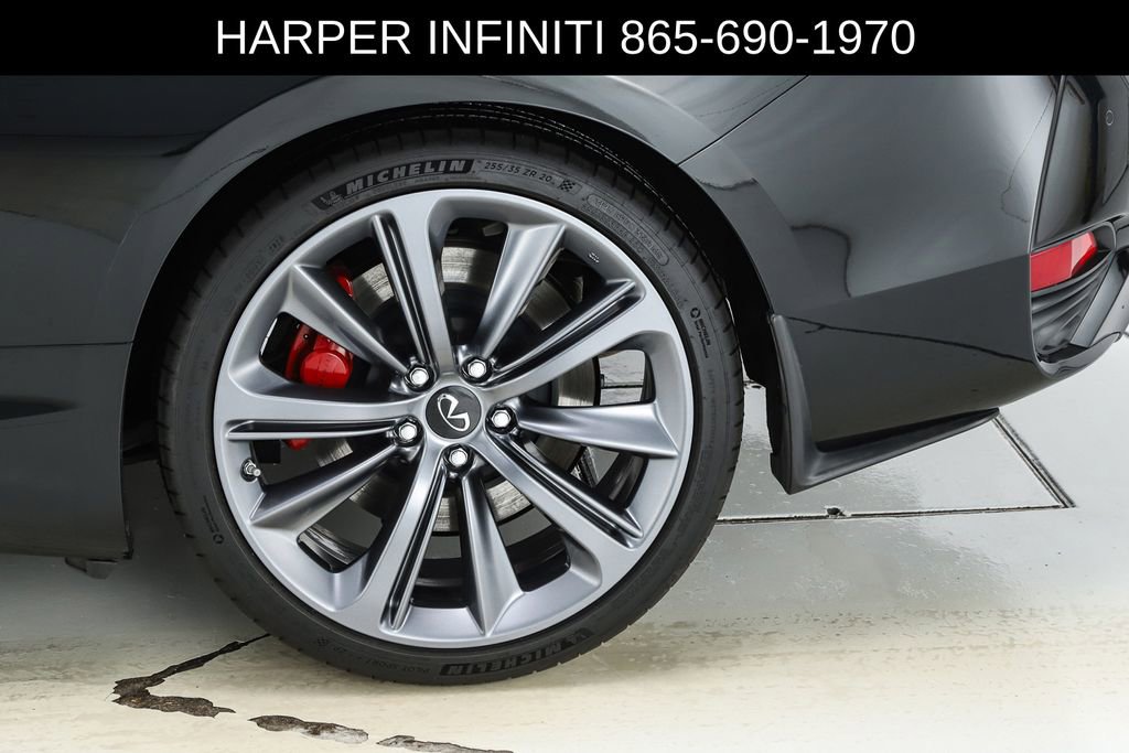 Used 2022 INFINITI Q60 Red Sport 400 w/ Cargo Package AWD/4WD image 7