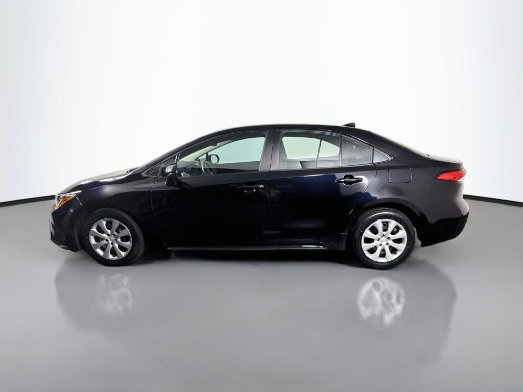 Used 2024 Toyota Corolla LE FWD image 6
