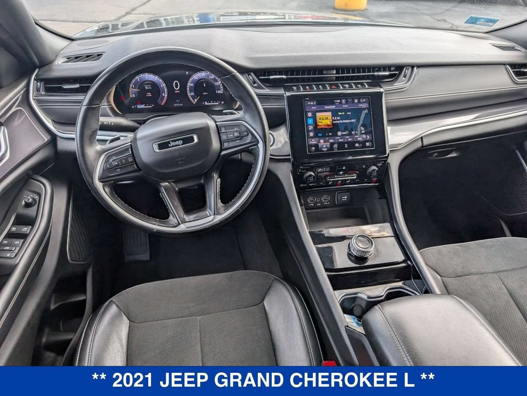 Used 2021 Jeep Grand Cherokee L Laredo AWD/4WD image 19